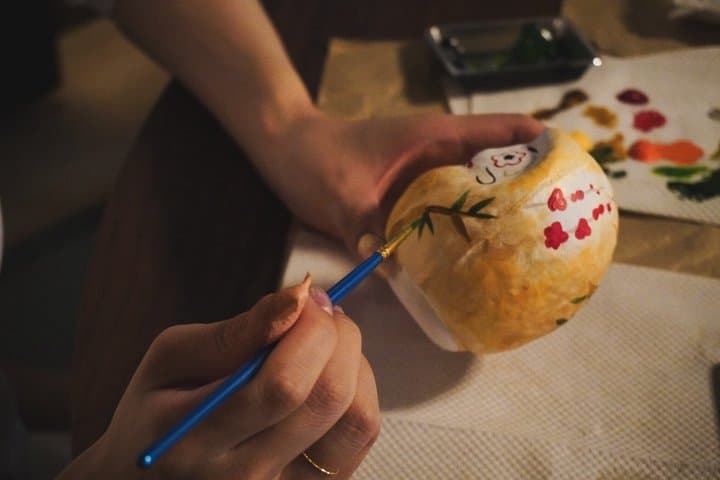 Kyoto Daruma Art Experience – Paint Your Identity — photo 2