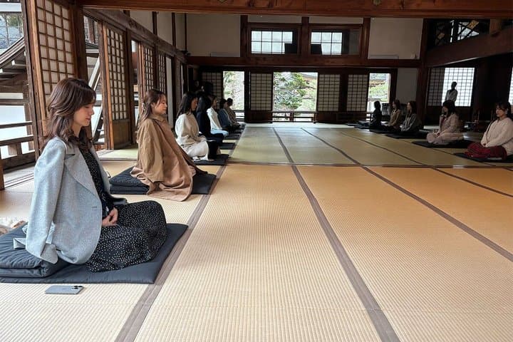 Yamanashi 1 Day Zen Retreat Departing from Tokyo — photo 1