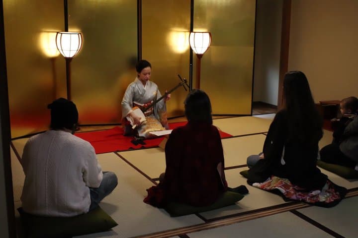 Shared Tea Ceremony with Live Traditional Music in Kyoto — photo 12