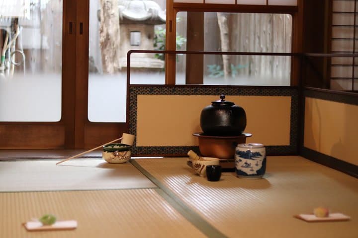 Private Kyoto Tea Ceremony in a 100 Year Old Machiya — photo 8