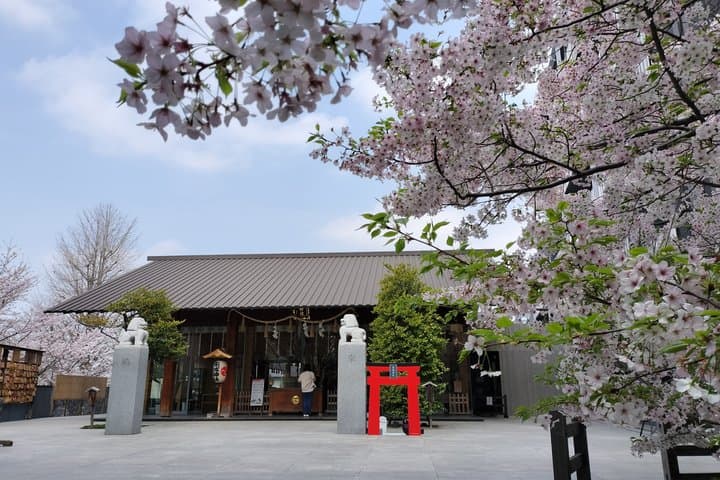 Kagurazaka and Waseda - Tokyo's hidden neighborhoods — photo 1