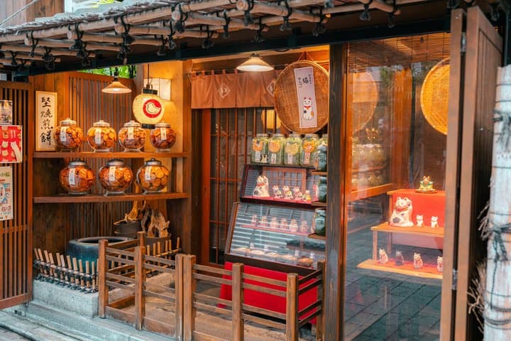Asakusa and Senso ji Temple Walking Tour in Tokyo — photo 6