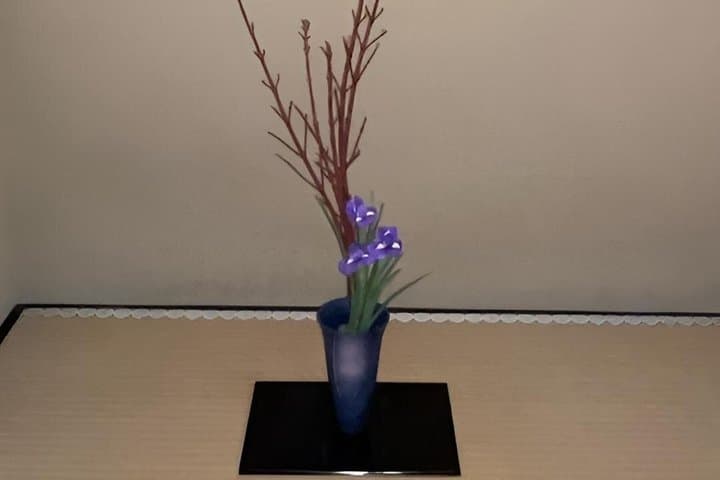 Private 25 Min Machiya Tea and Ikebana Experience — photo 3