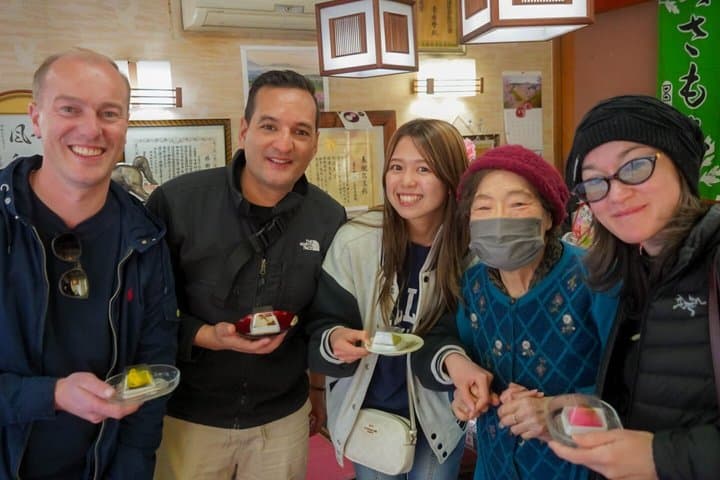 Private Tokyo Local Street Food Tour: Choose 7 Foods & 1 Drink — photo 14