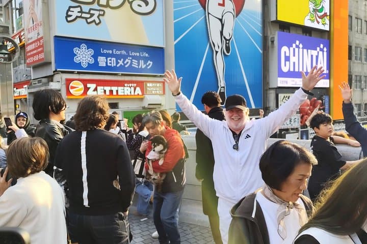 Osaka Highlights Walking Tour – Castle, Shinsekai & Dotonbori — photo 10