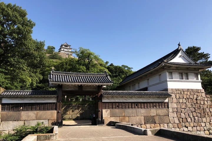 Kagawa: Marugame Castle Tour – Samurai Defense & Strategy — photo 16