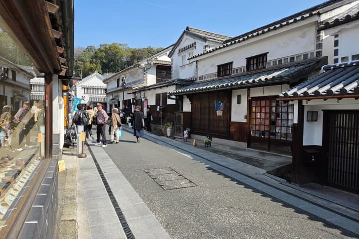 Kurashiki Merchant Town to Modern Industry Walking Tour — photo 11