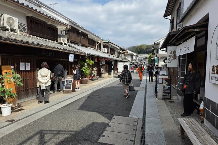 Kurashiki Merchant Town to Modern Industry Walking Tour — photo 13