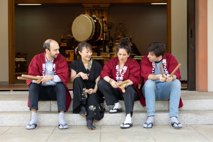 Taiko Drumming and Buddhist Chanting in a 700-Year Tokyo Temple — photo 15