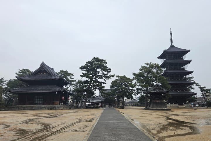Zentsuji: Shikoku Pilgrimage and Spiritual Experience — photo 10