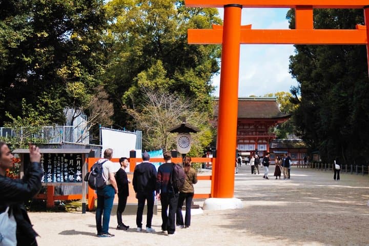 Kyoto E Bike Tour Higashiyama Temples Hidden Alleys — photo 7