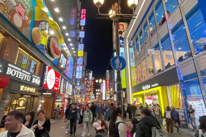Osaka Local Food and Hidden Izakaya Tour Namba and Dotonbori — photo 19