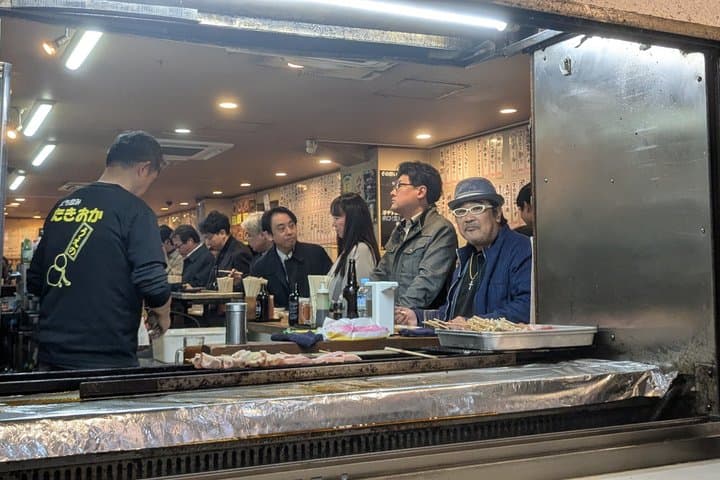 Shimbashi Hidden Izakaya Tour with a Working Tokyo Manager — photo 17