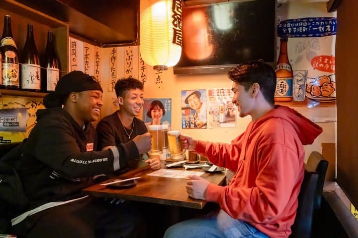 Tokyo Club & Music Bar Crawl: Golden Gai, Rooftop Bar (3 Stops) — photo 15