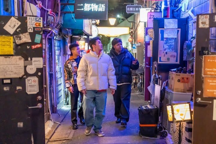 Tokyo Club & Music Bar Crawl: Golden Gai, Rooftop Bar (3 Stops) — photo 2