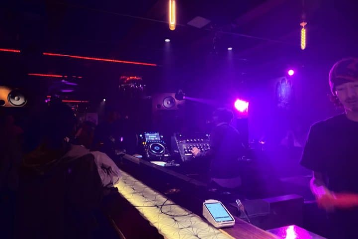 Tokyo Club & Music Bar Crawl: Golden Gai, Rooftop Bar (3 Stops) — photo 13