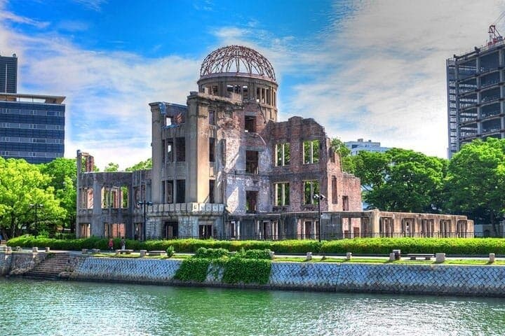 Hiroshima Peace Tour 2hr Private with Government-Licensed Guide