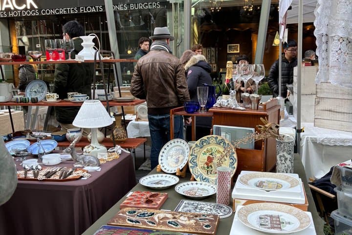 Tokyo Antique Market and Vintage Shopping Tour — photo 5