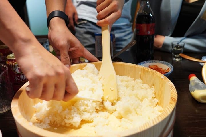 Okinawa Traditional Cooking Class and Makishi Market Tour in Naha — photo 10