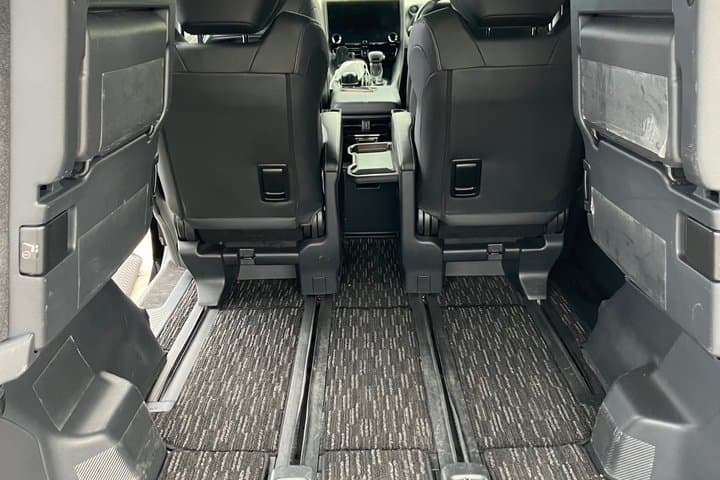 Tokyo Private Airport Transfer — photo 3