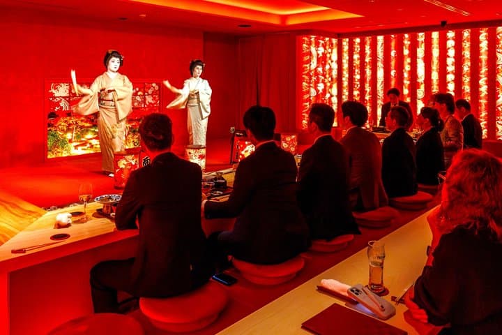 Tokyo Traditional Geisha Show and Japanese Food Experience