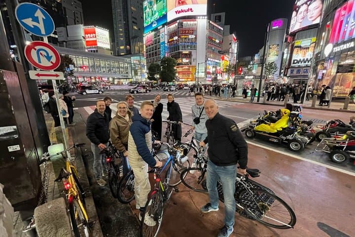 2-Hour Tokyo Night Bike Tour: Shibuya, City Lights & Tokyo Tower — photo 6