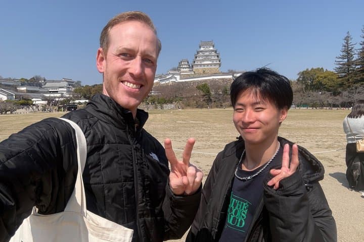 Himeji Castle tour with a Local University Student Guide — photo 4