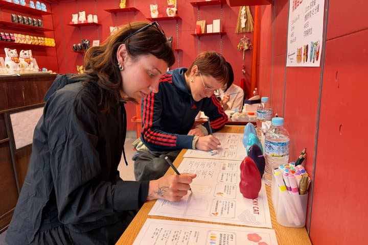 Tokyo Lucky Cat Painting Workshop at Gotokuji — photo 8