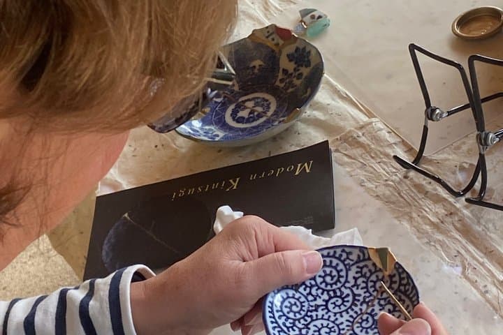 Hands On Modern Kintsugi with a Japanese Tradition in English — photo 10