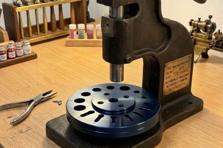Kyoto Ring Making Workshop with Japanese Vintage Coin — photo 5