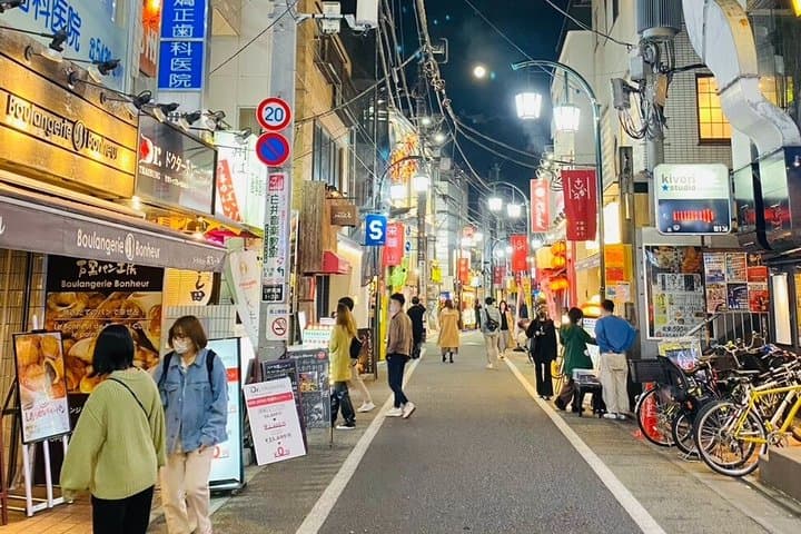 Sangenjaya Back Alleys Private Food and Drink Tour — photo 4