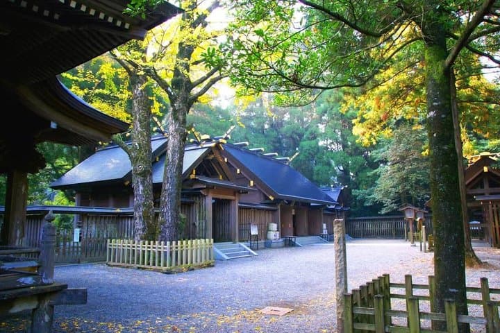 One Day Tour of Kamishikimi Kumanoimasu Shrine in Miyazaki — photo 7
