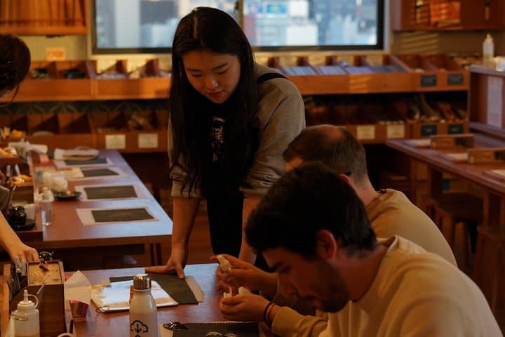Tokyo : Asakusa Chopsticks Making Class — photo 8