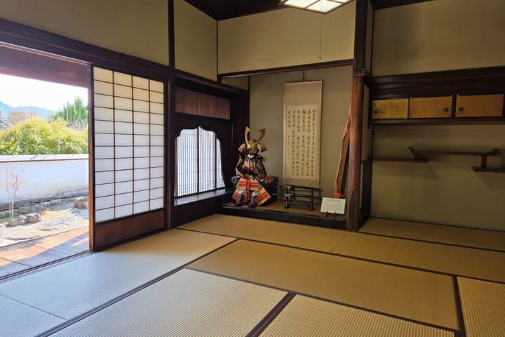 Okayama: Hidden Samurai Town Walking in Takahashi — photo 13
