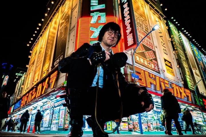 Shinjuku Neon Night Photo Tour with Pro Photographer — photo 2
