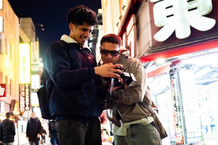 Shinjuku Neon Night Photo Tour with Pro Photographer — photo 10