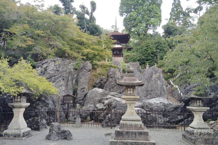 Otsu: Ishiyama-dera Sacred Stone Temple by Lake Biwa — photo 13