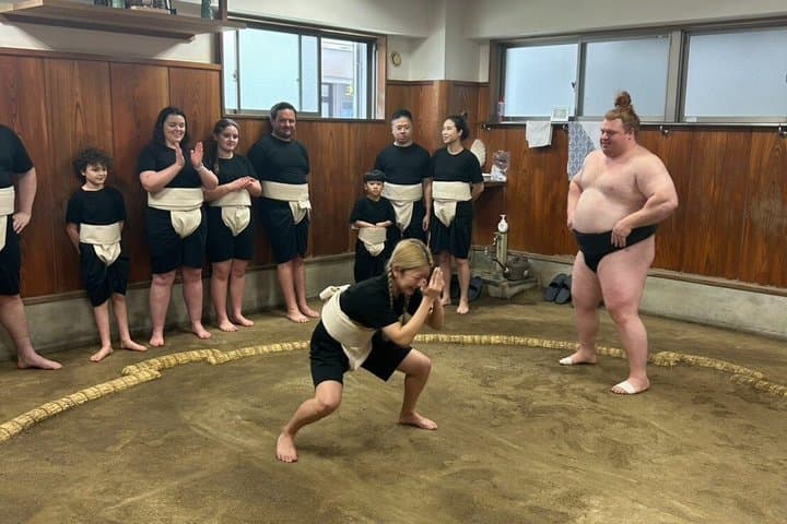 Sumo experience in Tokyo Step into the ring and sumo meal — photo 7