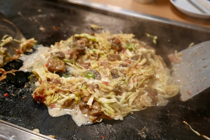 Osaka Neighborhood Street Food Walking Tour — photo 9