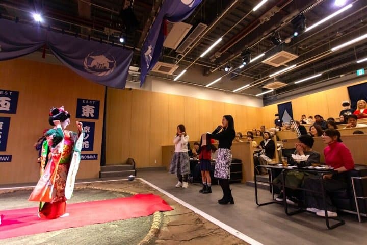 Kyoto: Sumo Entertainment Show with Chicken Hot Pot & Geisha — photo 14