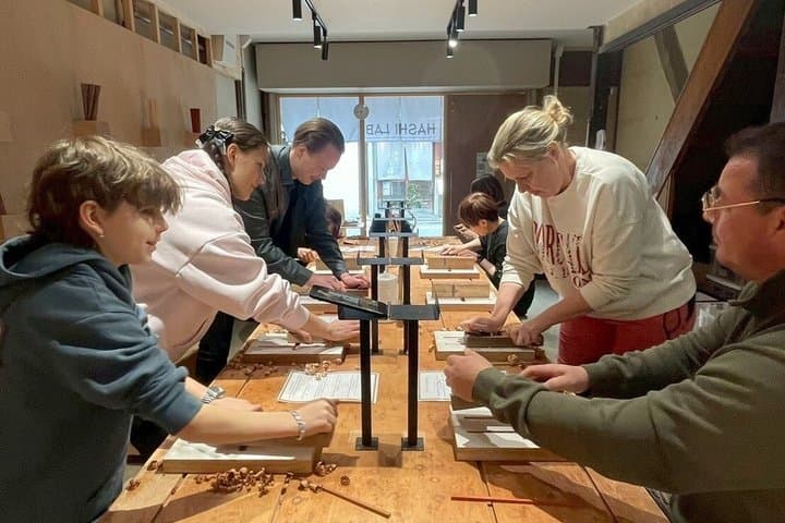 Create Unique Chopsticks in Kyoto’s 100-Year-Old Wooden Building — photo 13