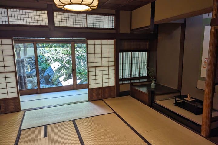 Kyoto Nishijin Afternoon Walk: Culture, Shrine Views & Local Eats — photo 9