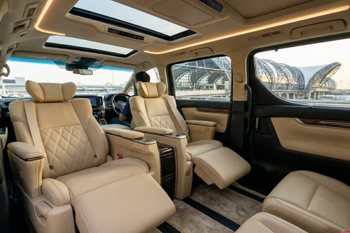 HND Airport Private Transfer to/from Tokyo City Center — photo 3
