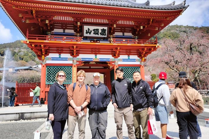 Osaka Half day E bike Katsuoji Temple and Luxury Hilltop Onsen — photo 6