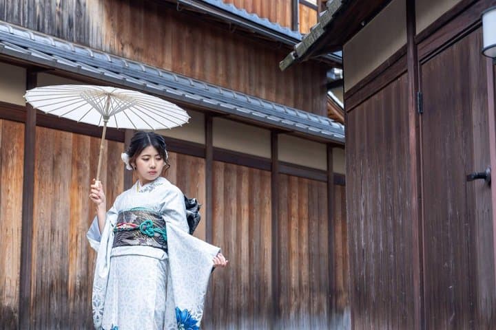 Kimono Rental Experience in Kyoto — photo 11