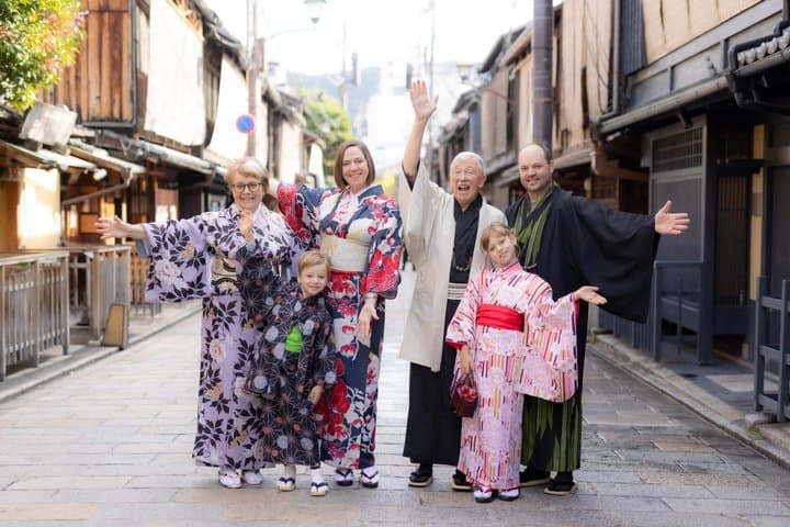 Kimono Rental Experience in Kyoto — photo 13
