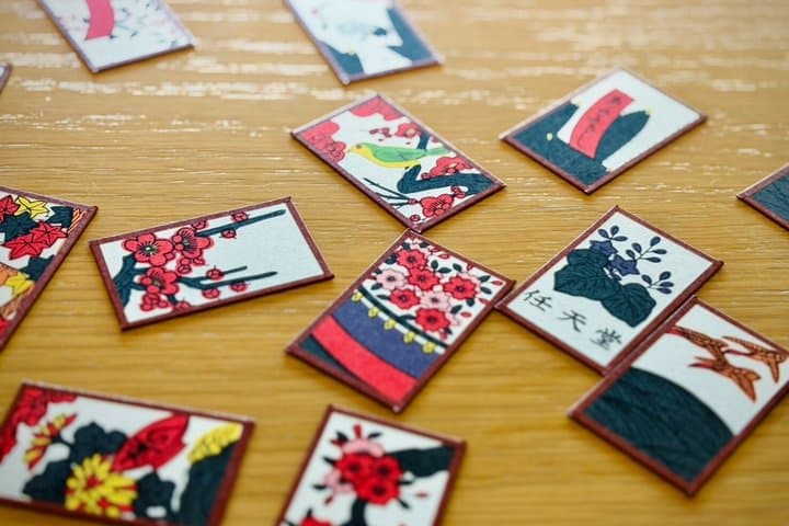 Kyoto Hanafuda Card Game Experience with Local English Learners — photo 3