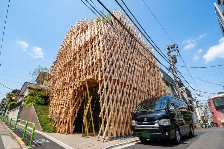 Private Tokyo Architecture Driver Guided Tour — photo 4