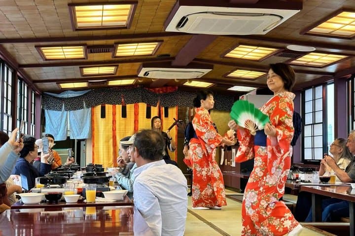 Tokyo Cruise：Spring Yakatabune Cherry Blossom-Themed Show,Drinks — photo 17