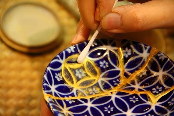 Authentic Kintsugi Experience: Art of Golden Joinery in Tokyo — photo 9